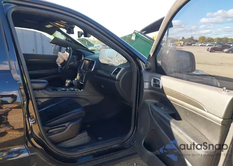 2017 Jeep Grand Cherokee Altitude 4X2 from USA, damaged, VIN 1C4RJEAGXHC877845